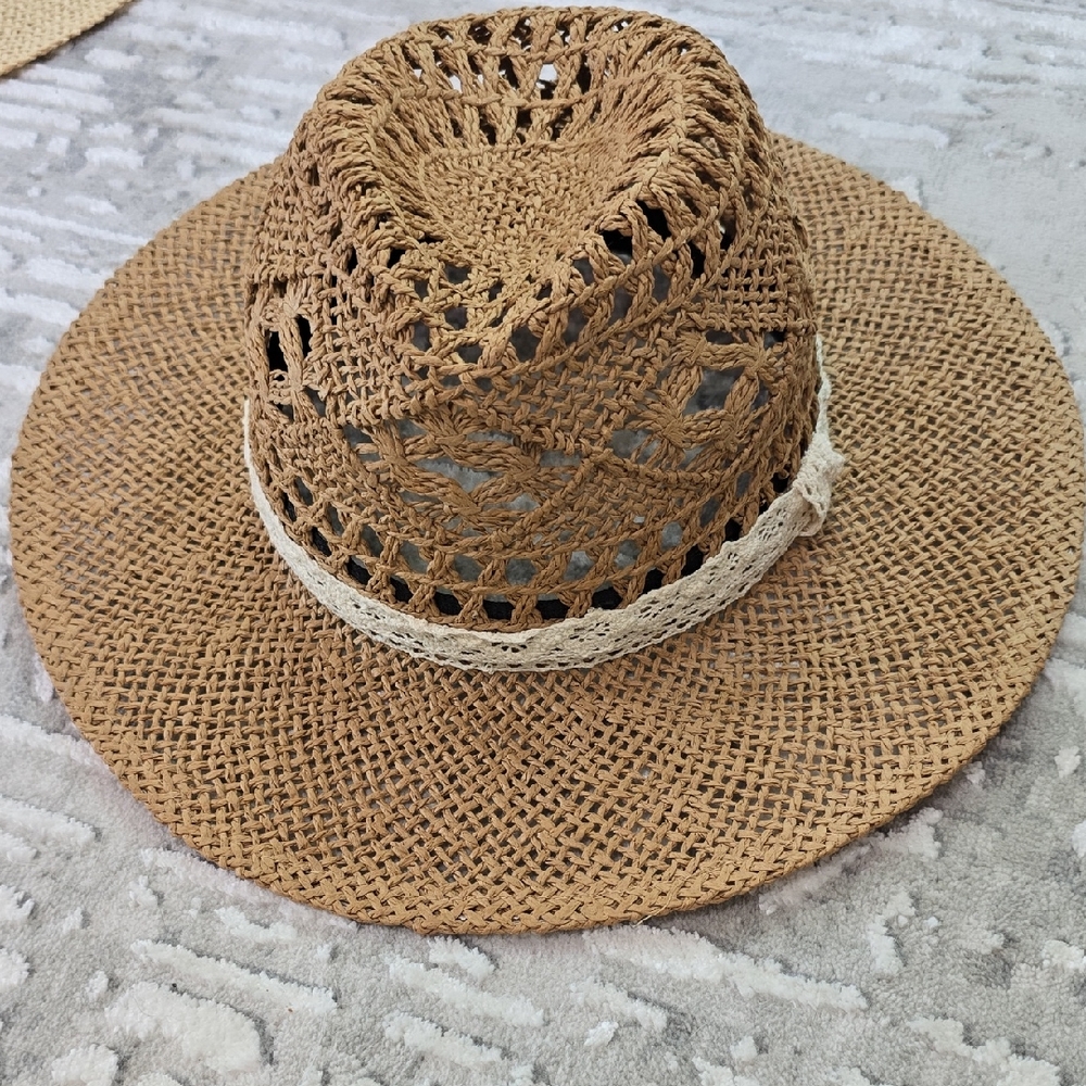 NWOT Stylish Tan Woven Hat